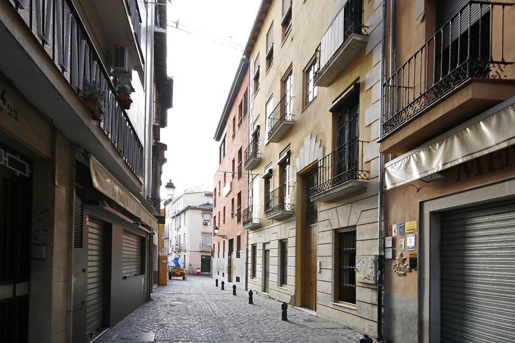 Apartamentos Turisticos Grx Granada Luaran gambar