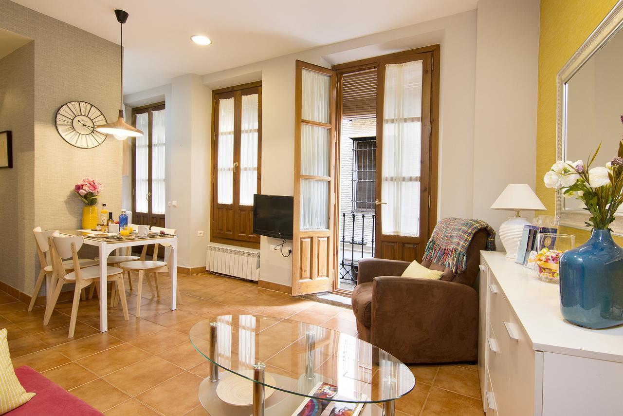 Apartamentos Turisticos Grx Granada Luaran gambar