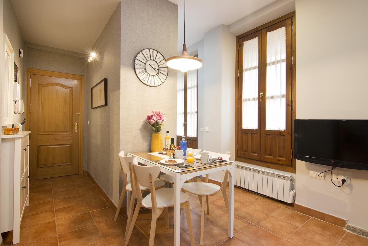 Apartamentos Turisticos Grx Granada Luaran gambar