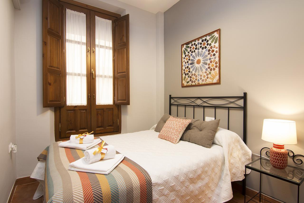 Apartamentos Turisticos Grx Granada Luaran gambar